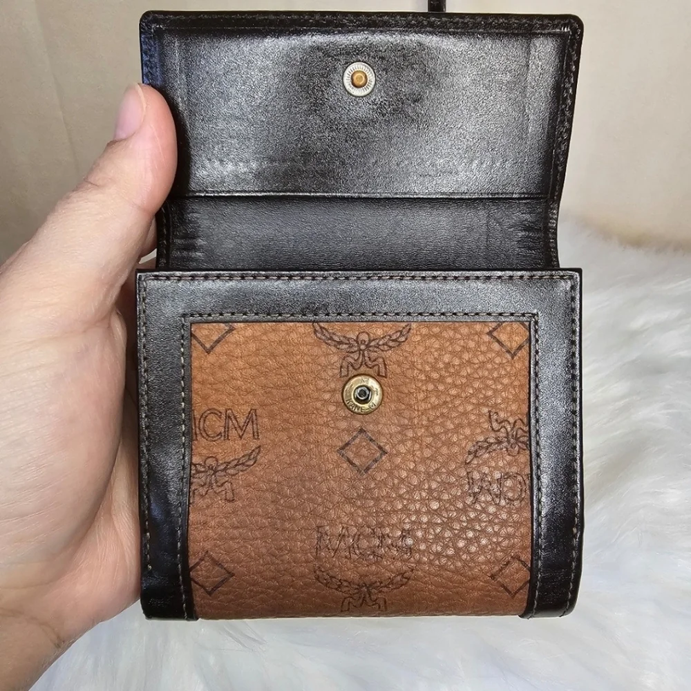 🤎▪️MCM▪️ brown cognac small compact wallet